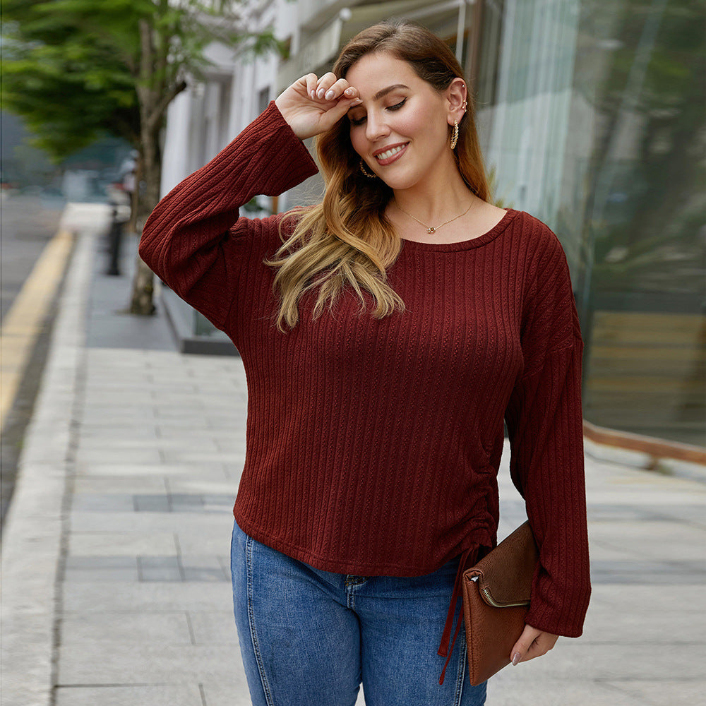 Loose and simple pleated top